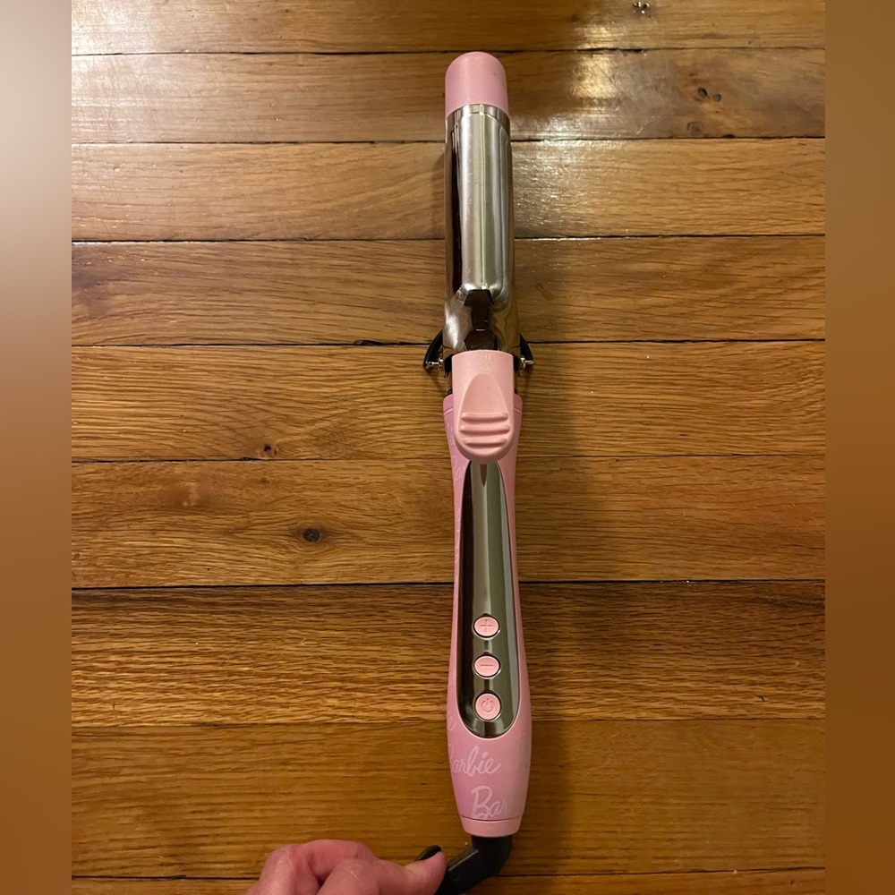CHIxBarbie curling iron
